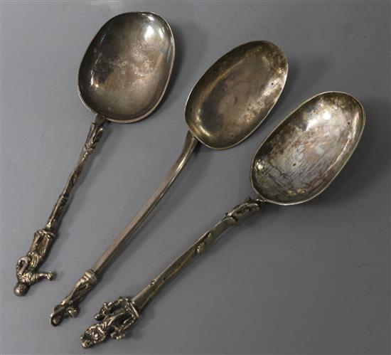 Two 19th century Dutch? silver apostle spoons, longest 18cm.